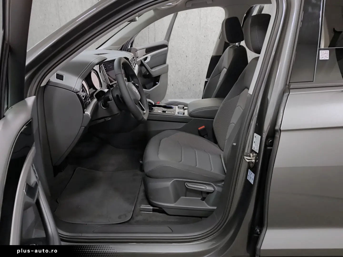 VW Touareg 3.0 TDI  Luft  el. Klappe  AHK  Alu 19