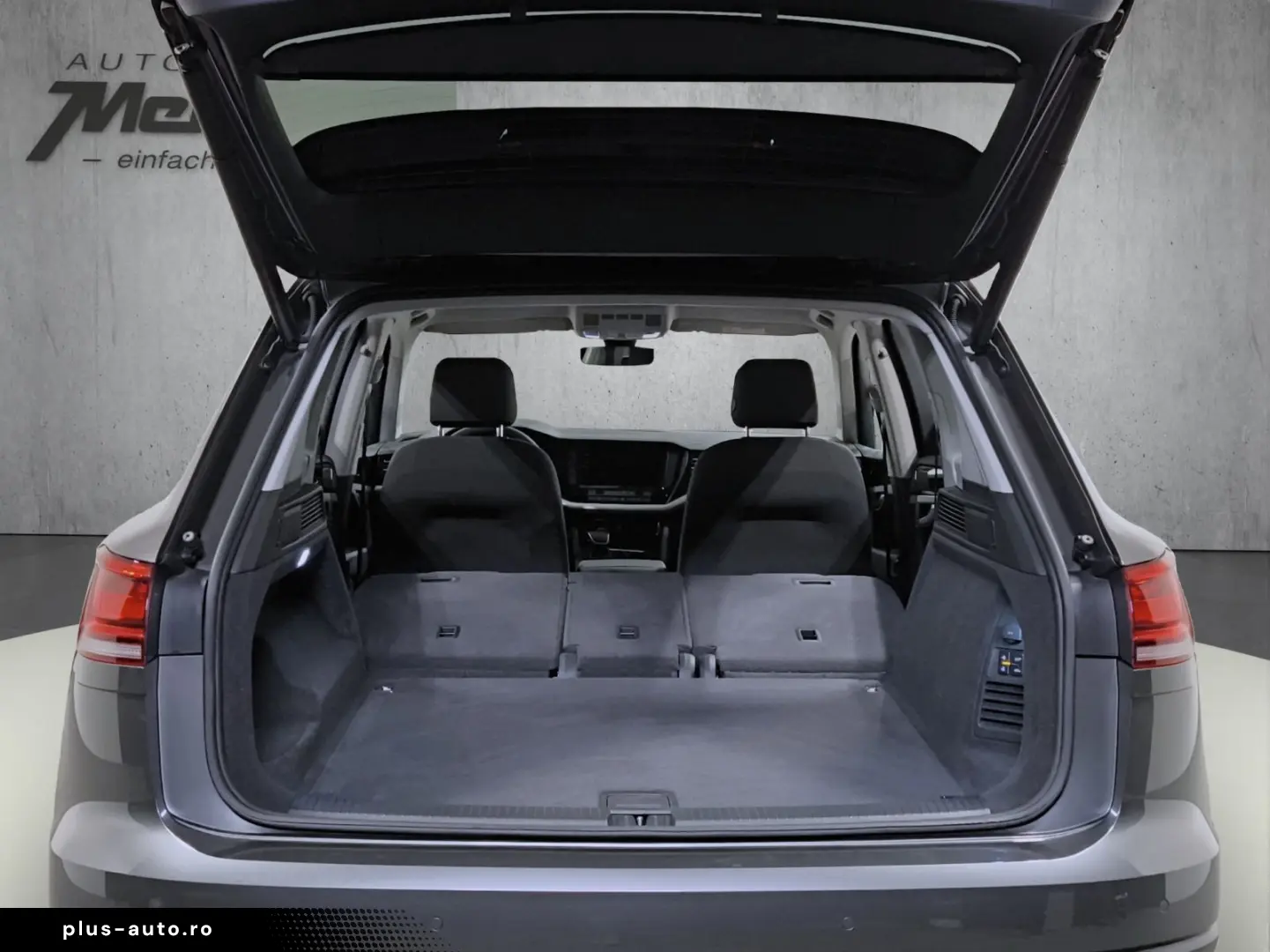 VW Touareg 3.0 TDI  Luft  el. Klappe  AHK  Alu 19