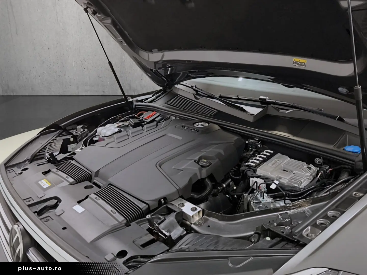 VW Touareg 3.0 TDI  Luft  el. Klappe  AHK  Alu 19