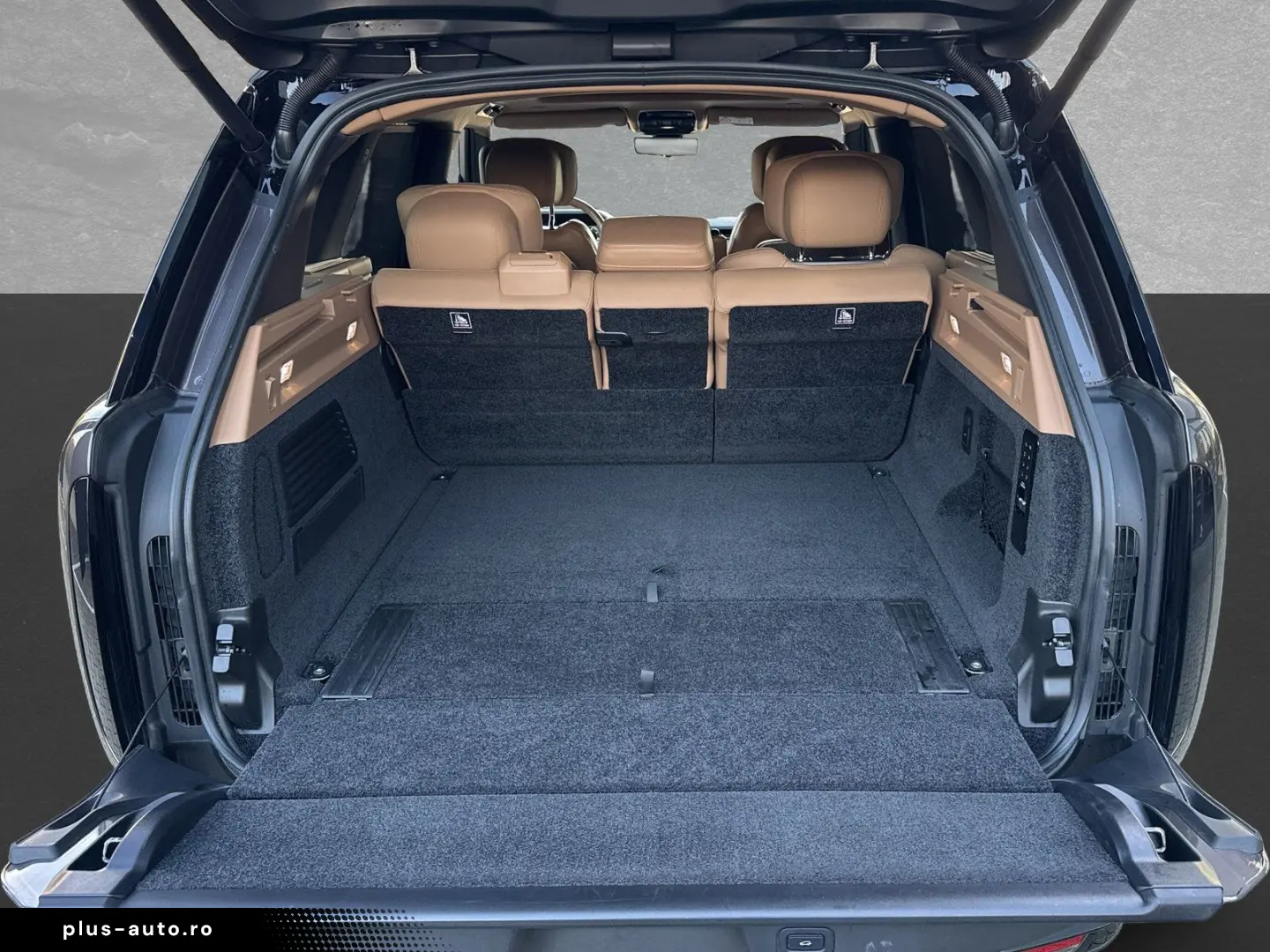 LAND ROVER Range Rover SWB 4.4 Benzin P530 Autobiography