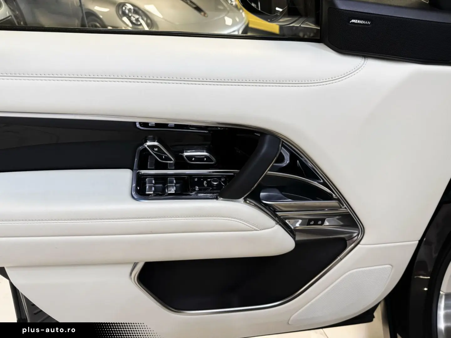 LAND ROVER Range Rover P510e AWD SWB HSE