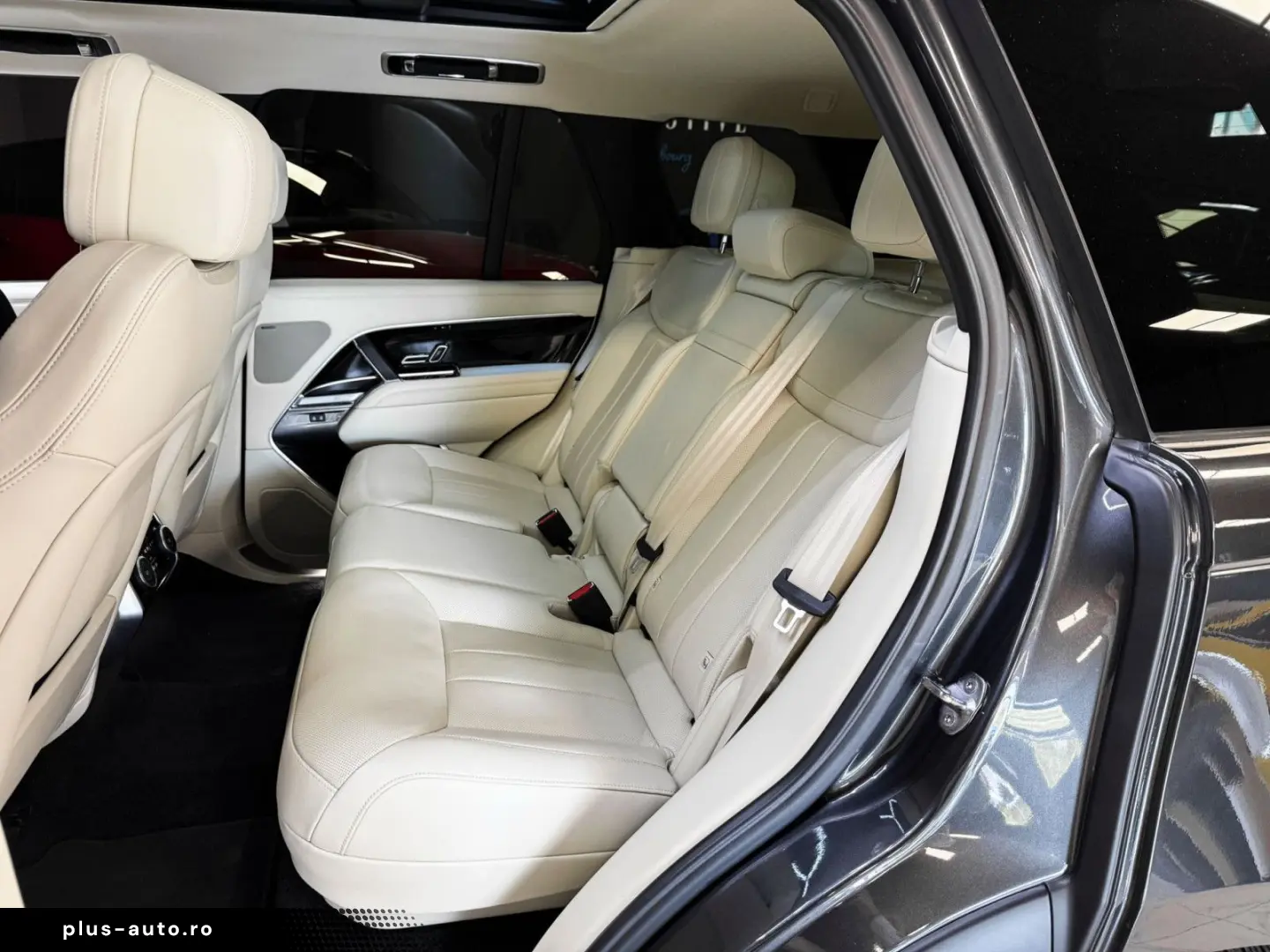 LAND ROVER Range Rover P510e AWD SWB HSE