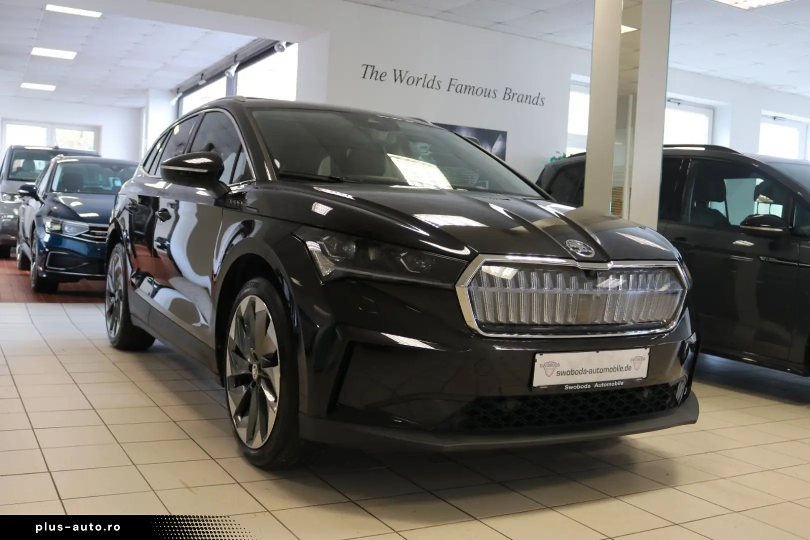 SKODA Enyaq 4x4 WP AHK Kamera STHZ Pano Virtual