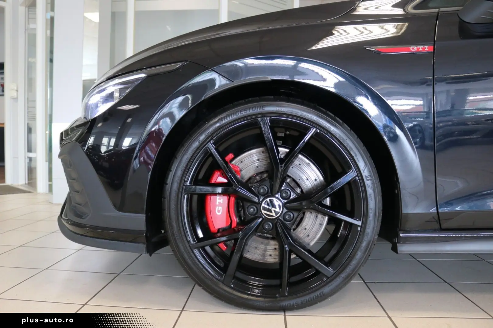 VW Golf VIII GTI Clubsport Black Style HUD Pano