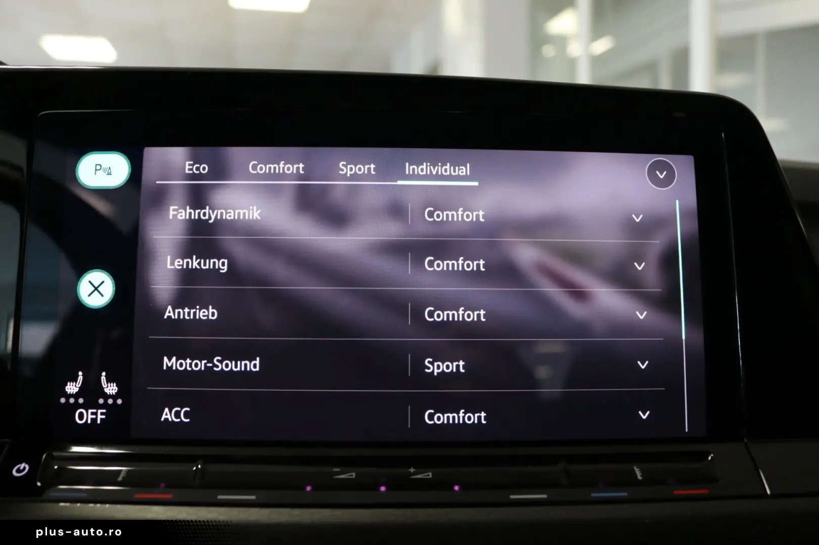 VW Golf VIII GTI Clubsport Black Style HUD Pano