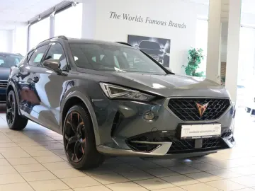 CUPRA Formentor VZ 4Drive DCC Pano Kamera Virtual