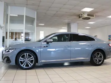 VW Arteon R-Line Matrix Pano 360  Carbon Memory