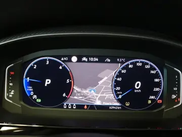 VW Arteon R-Line Matrix Pano 360  Carbon Memory