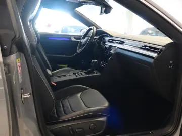 VW Arteon R-Line Matrix Pano 360  Carbon Memory