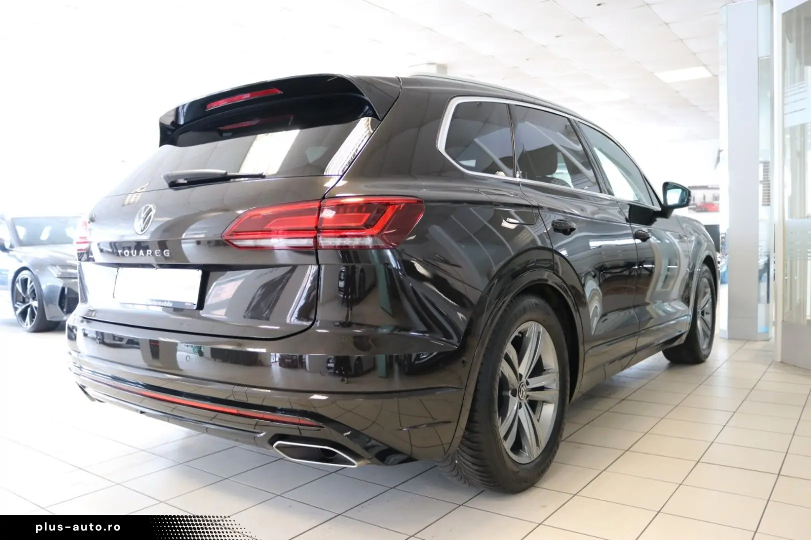 VW Touareg Elegance R-Line Luft AHK Kamera Virtual