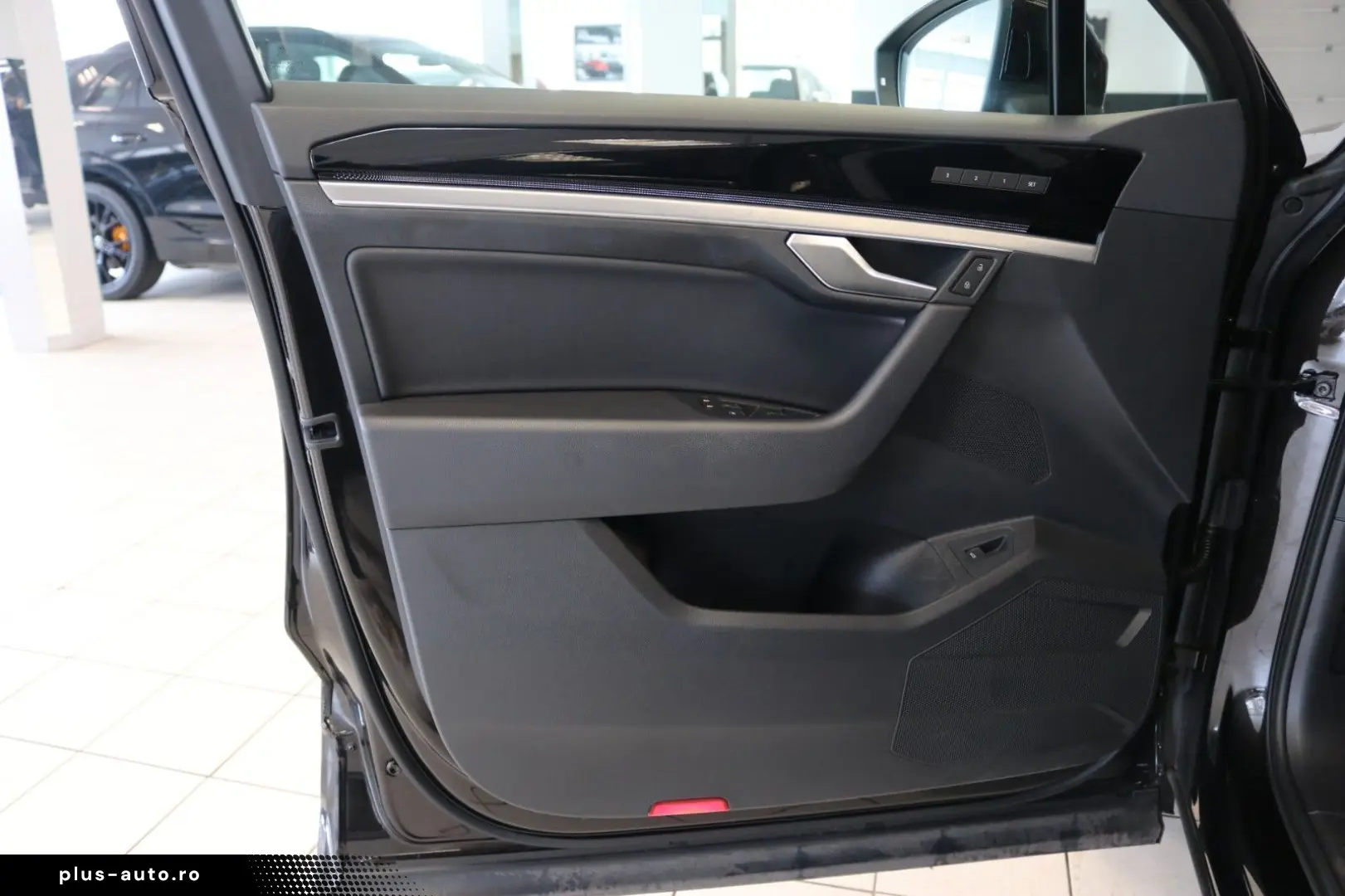 VW Touareg Elegance R-Line Luft AHK Kamera Virtual