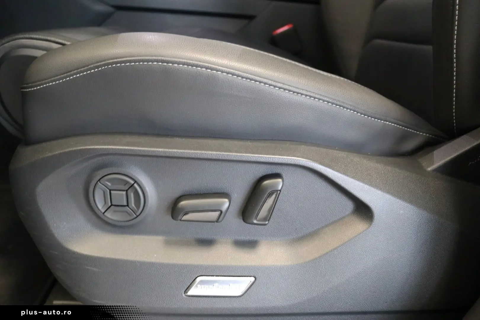 VW Touareg Elegance R-Line Luft AHK Kamera Virtual