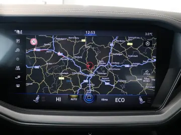 VW Touareg Elegance R-Line Luft AHK Kamera Virtual