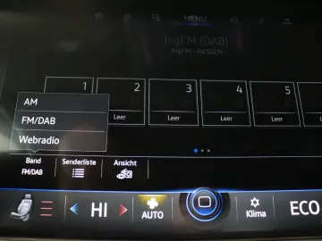 VW Touareg Elegance R-Line Luft AHK Kamera Virtual