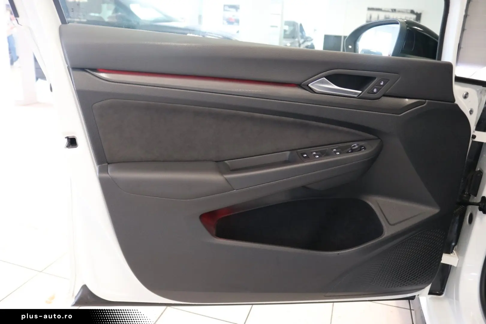 VW Golf GTI Clubsport Black Style Matrix H&K Pano