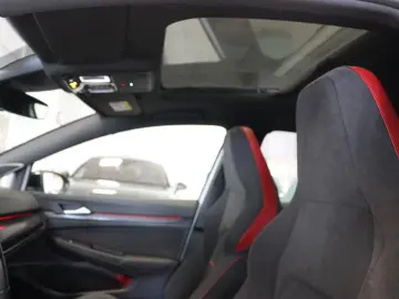VW Golf GTI Clubsport Black Style Matrix H&K Pano