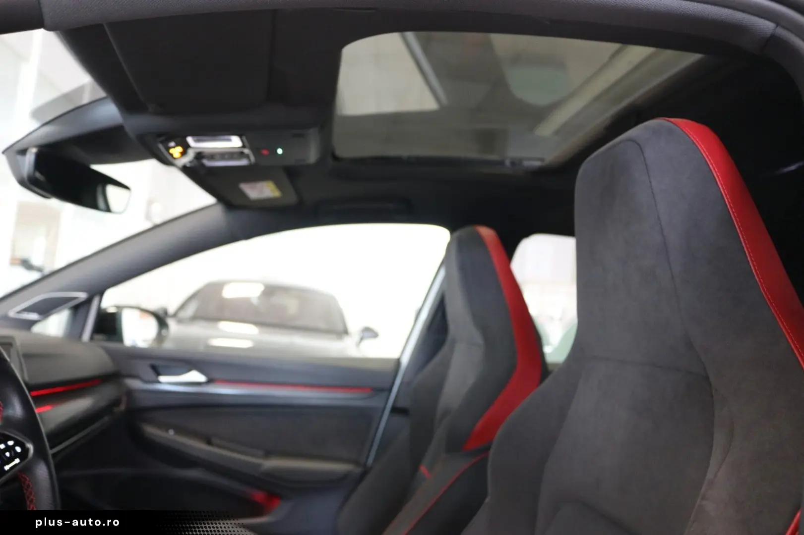 VW Golf GTI Clubsport Black Style Matrix H&K Pano