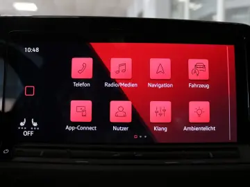 VW Golf GTI Clubsport Black Style Matrix H&K Pano