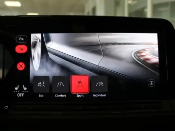 VW Golf GTI Clubsport Black Style Matrix H&K Pano