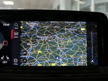 VW Golf GTI Clubsport Black Style Matrix H&K Pano