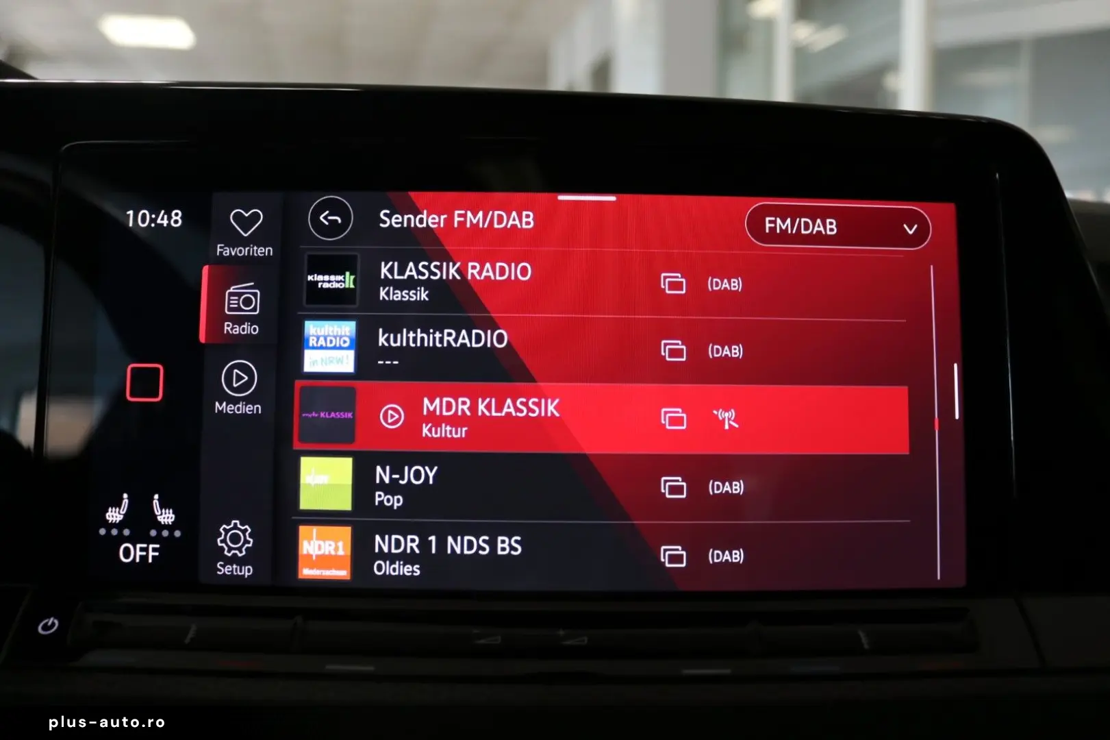 VW Golf GTI Clubsport Black Style Matrix H&K Pano