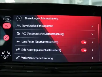 VW Golf GTI Clubsport Black Style Matrix H&K Pano