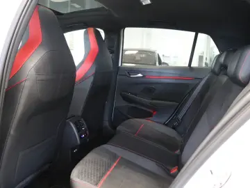 VW Golf GTI Clubsport Black Style Matrix H&K Pano