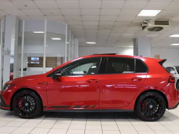 VW Golf VIII GTI Clubsp.  Akrapovic DCC Pano Kamera