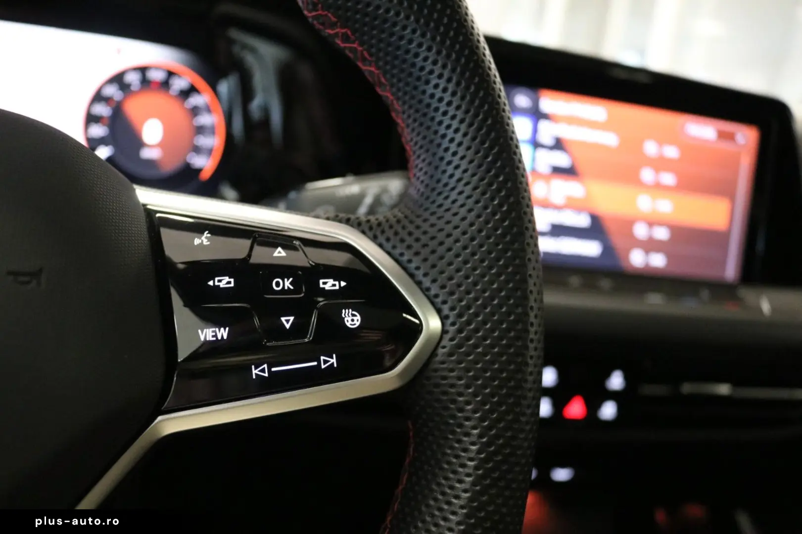 VW Golf VIII GTI Clubsp.  Akrapovic DCC Pano Kamera