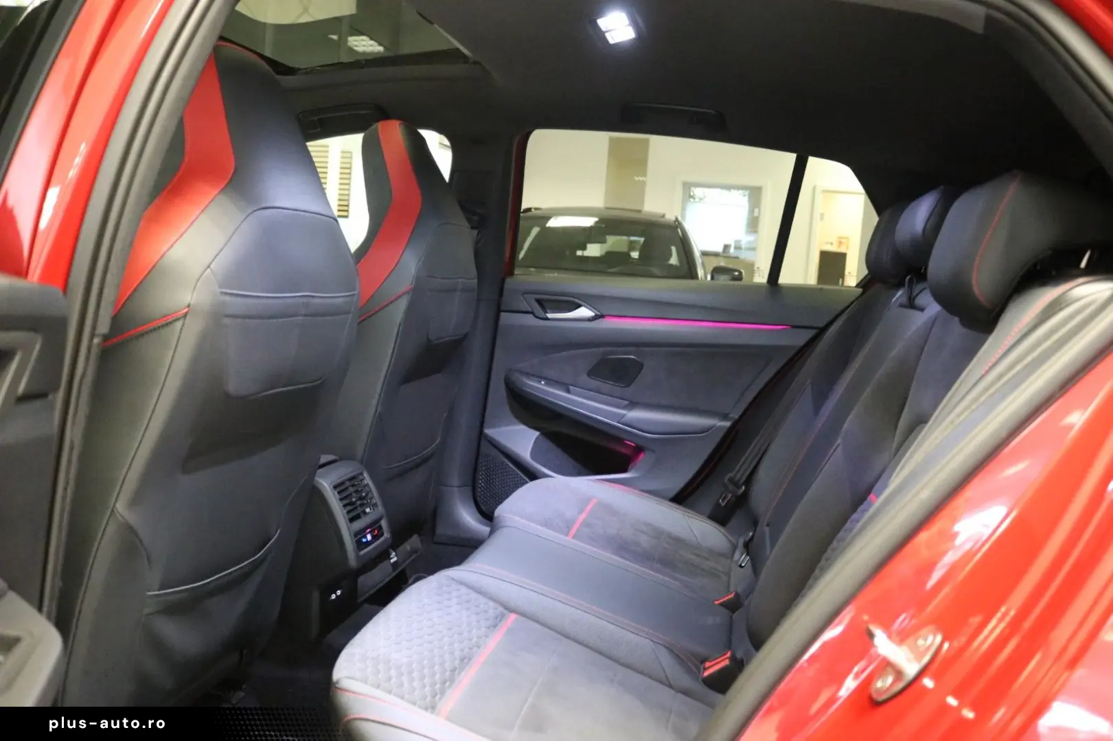 VW Golf VIII GTI Clubsp.  Akrapovic DCC Pano Kamera