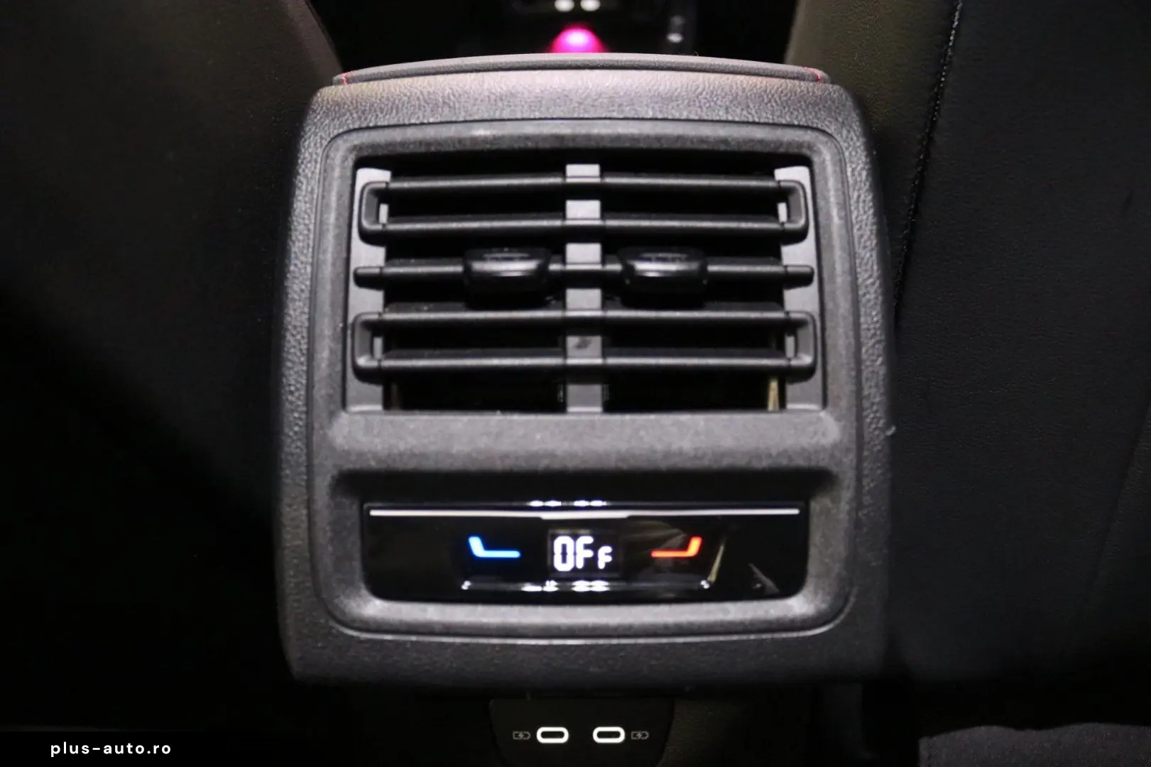 VW Golf VIII GTI Clubsp.  Akrapovic DCC Pano Kamera