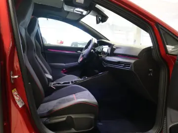 VW Golf VIII GTI Clubsp.  Akrapovic DCC Pano Kamera