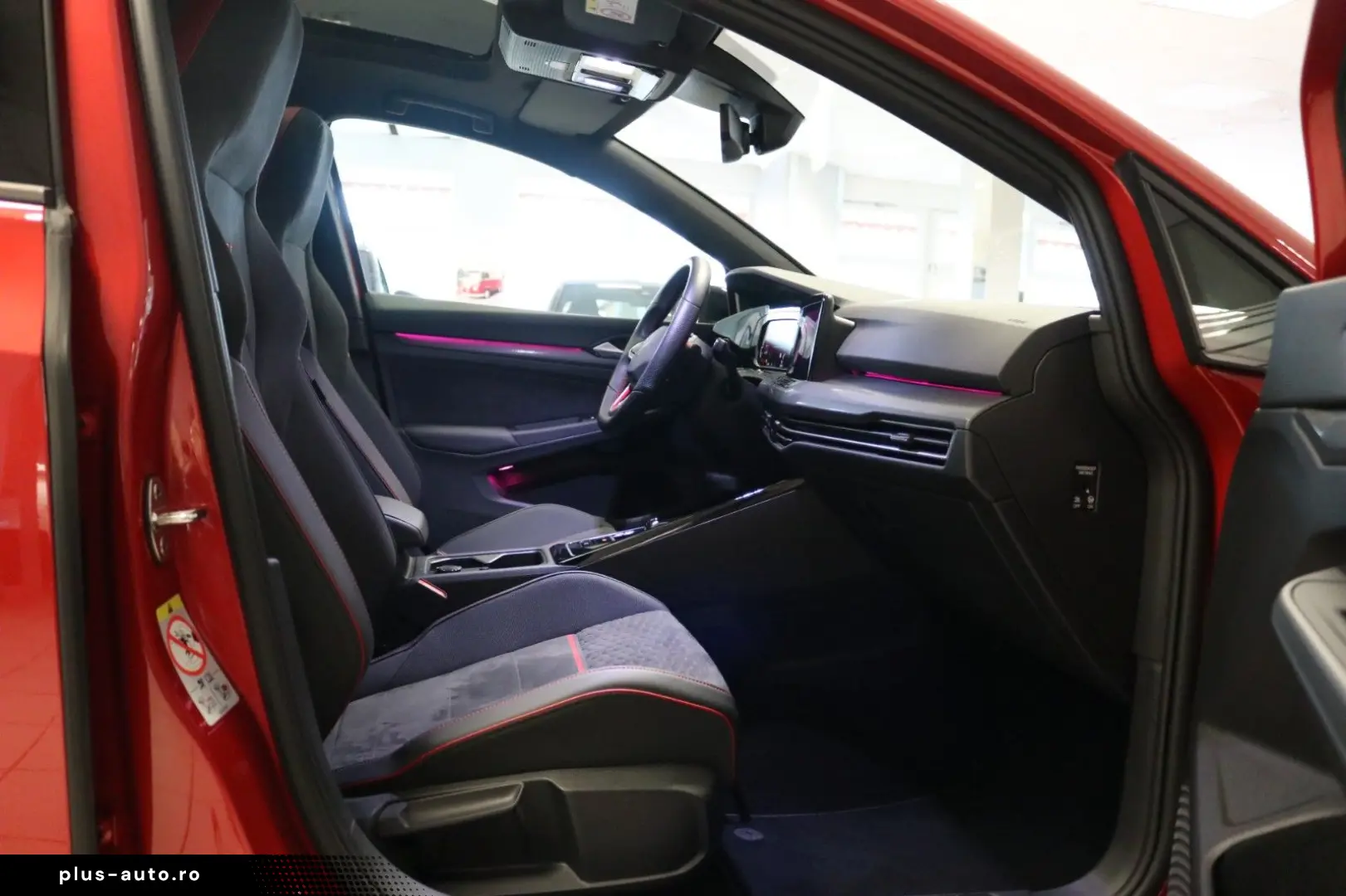 VW Golf VIII GTI Clubsp.  Akrapovic DCC Pano Kamera