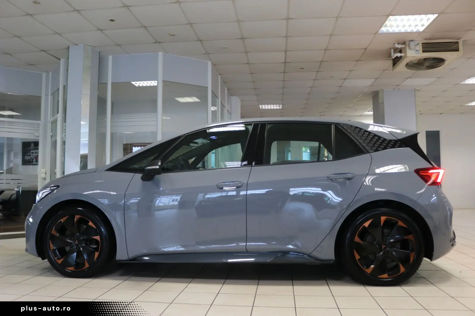 CUPRA Born 150 kW STHZ Keyless Navi ACC Kamera