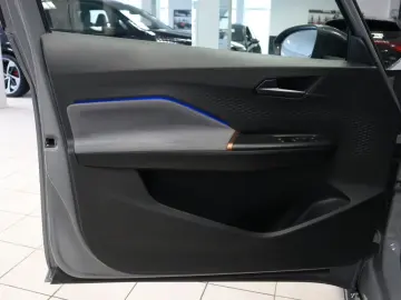 CUPRA Born 150 kW STHZ Keyless Navi ACC Kamera