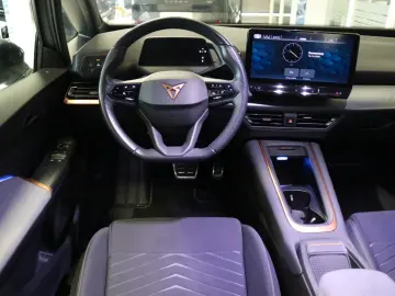 CUPRA Born 150 kW STHZ Keyless Navi ACC Kamera