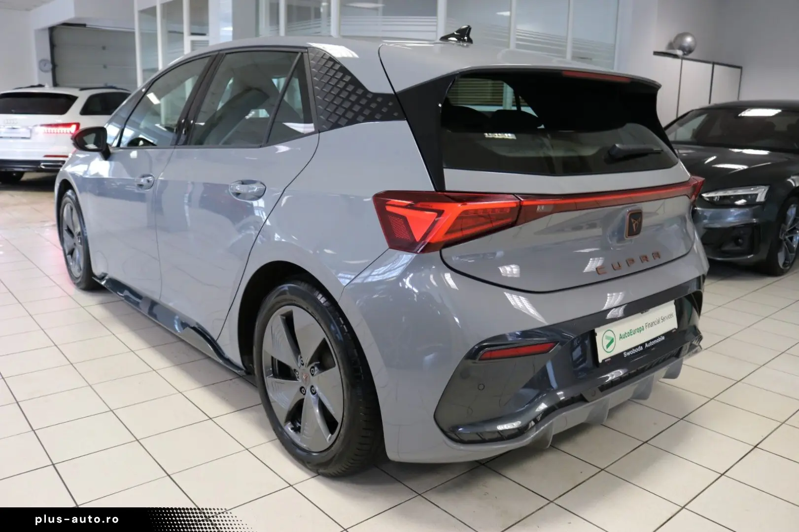 CUPRA Born 150 kW Virtual Cockpit Kamera STHZ LED