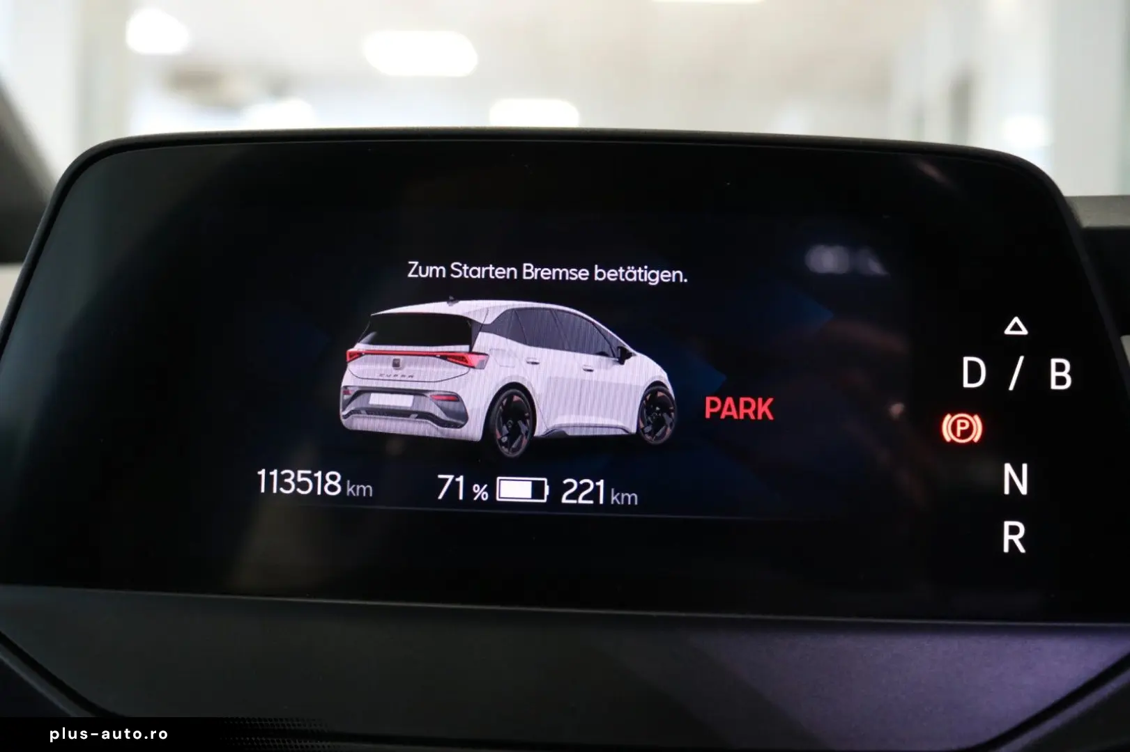 CUPRA Born 150 kW Virtual Cockpit Kamera STHZ LED