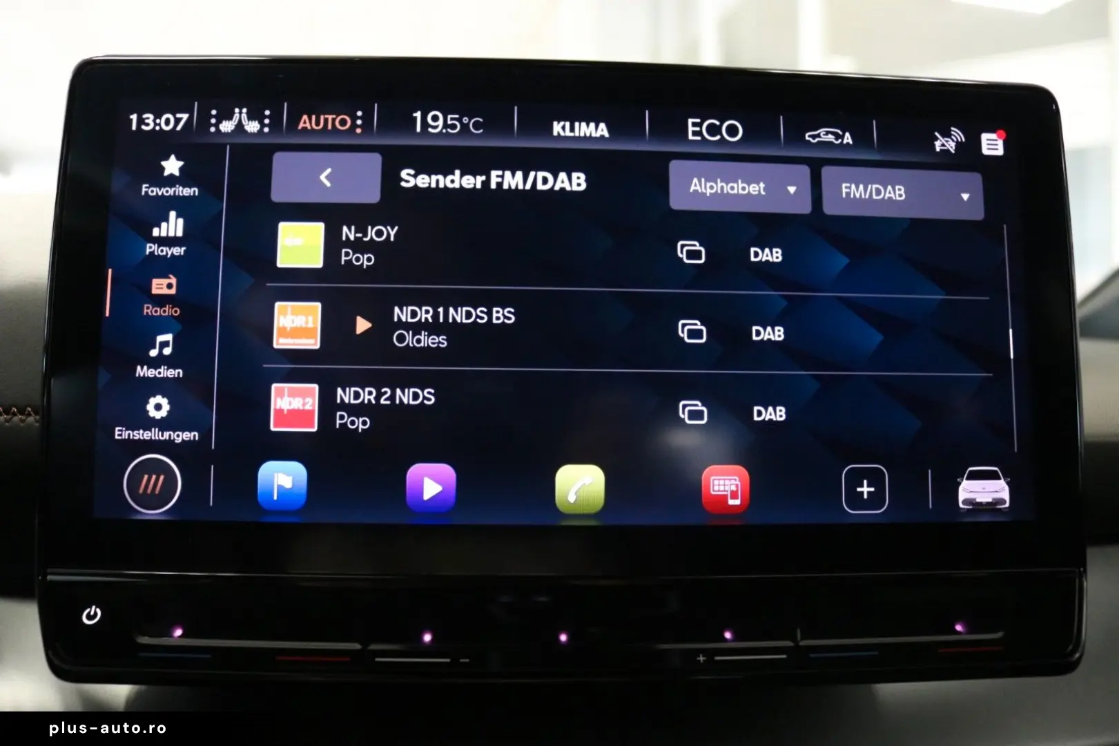 CUPRA Born 150 kW Virtual Cockpit Kamera STHZ LED