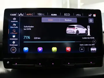 CUPRA Born 150 kW Virtual Cockpit Kamera STHZ LED