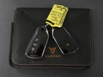 CUPRA Born 150 kW Virtual Cockpit Kamera STHZ LED