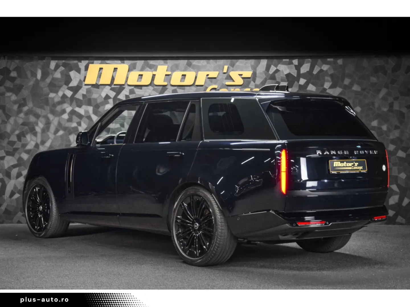 LAND ROVER Range Rover SV P530 4.4 V8 LWB