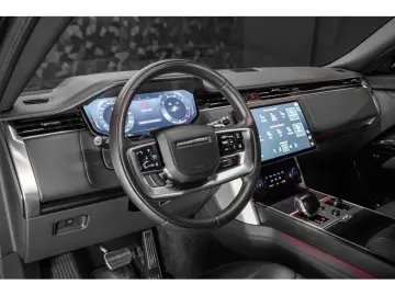 LAND ROVER Range Rover SV P530 4.4 V8 LWB