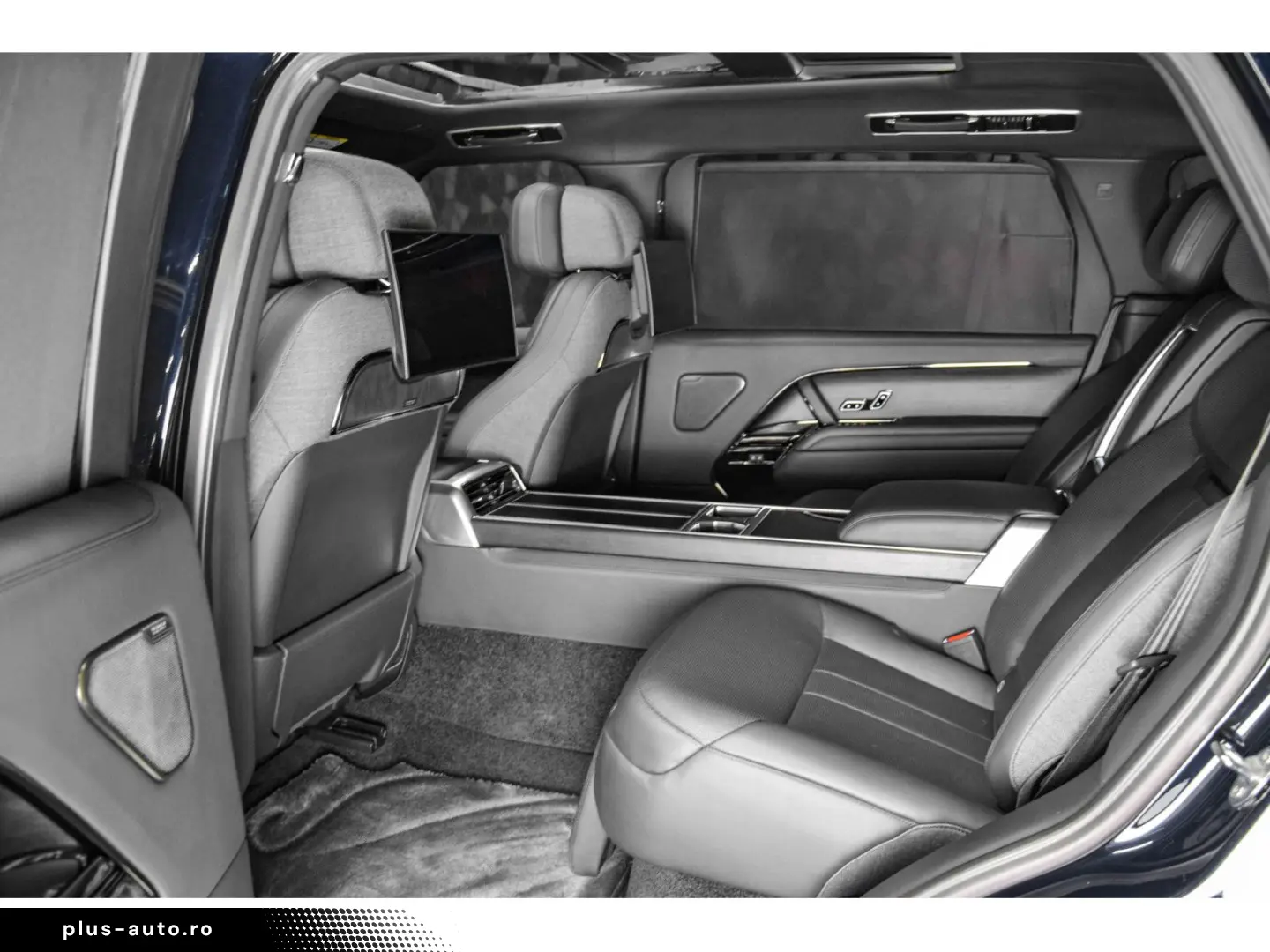 LAND ROVER Range Rover SV P530 4.4 V8 LWB