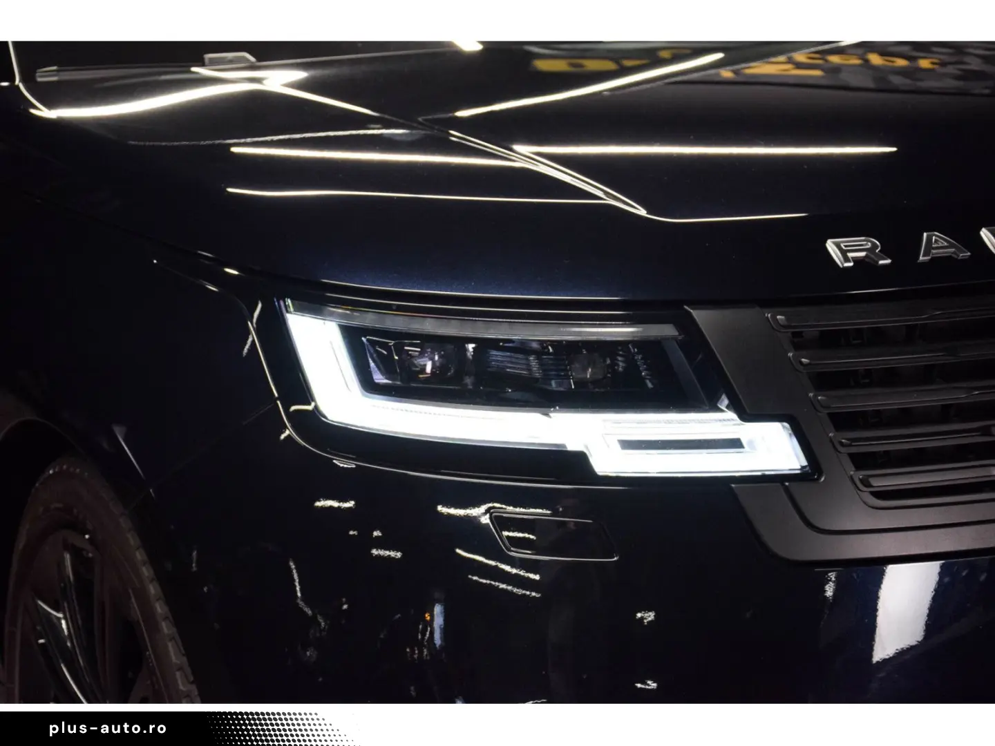 LAND ROVER Range Rover SV P530 4.4 V8 LWB