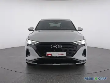 AUDI Q8 Sportback 50 e-tron