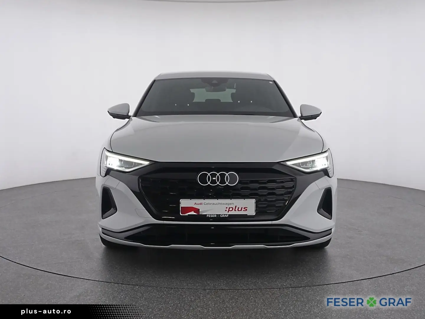 AUDI Q8 Sportback 50 e-tron