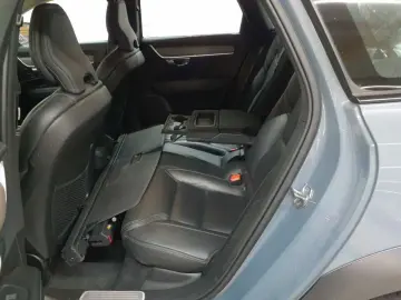 VOLVO V90 Cross Country B5 B AWD Pro Leder AHK