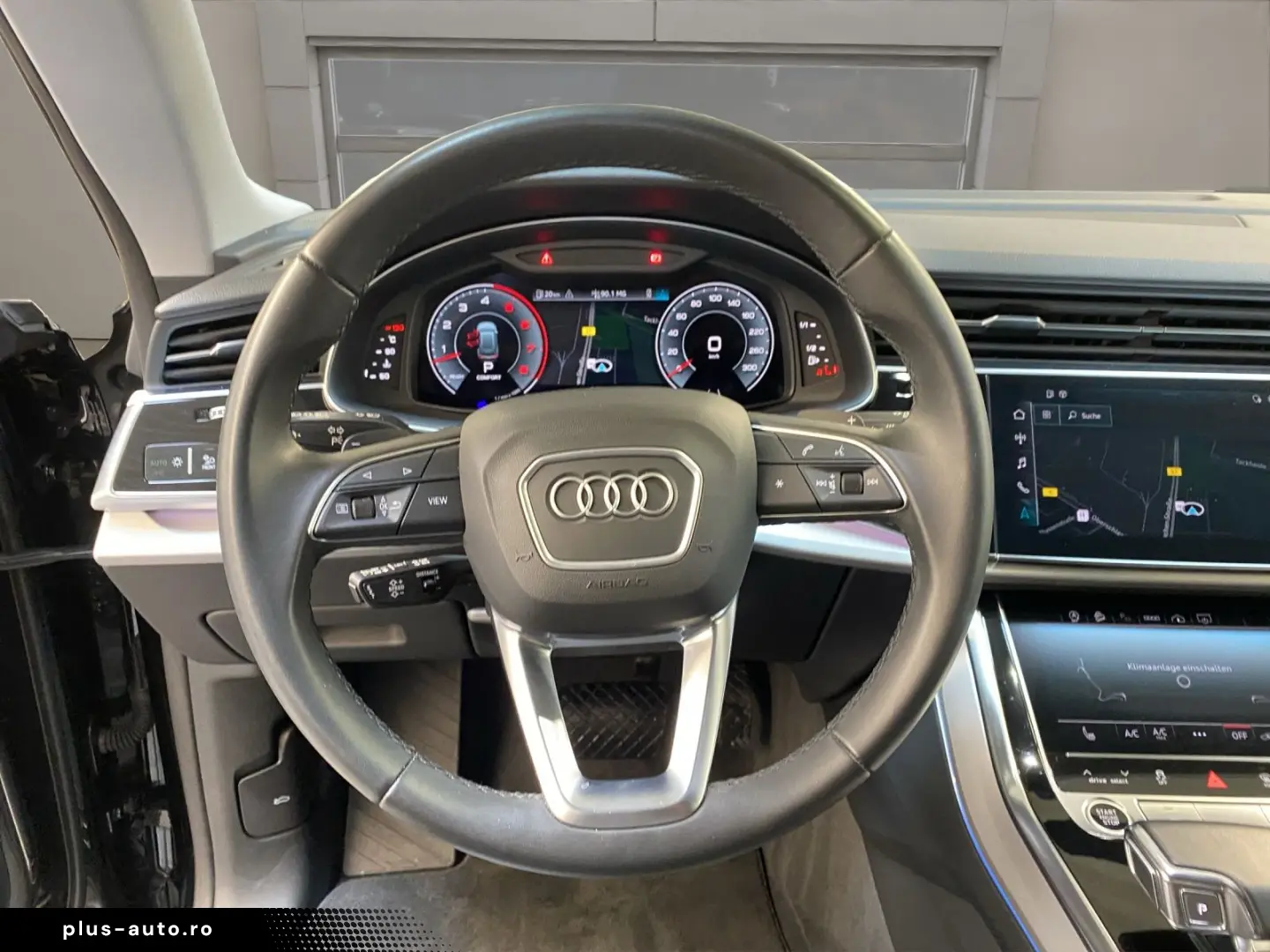 AUDI Q8 55 3.0 TFSI quattro