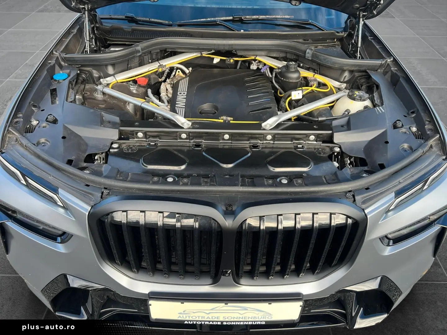 BMW X7 xDrive 40 d M Sport CARBON SKYLOUNGE AHK